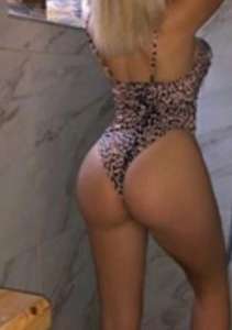 Eve otele gelen Adana escort İlhame