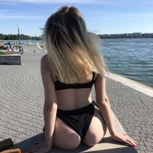 Gerçek fotoğraflı sarışın escort Yasemin