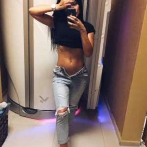 Güzel Minyon Azgın Escort Jale