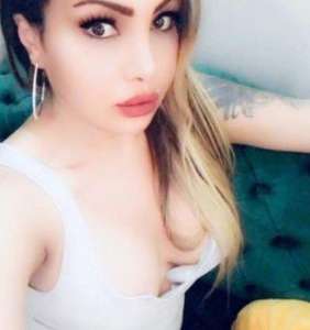 Klasik Görünümlü Elit Escort Ebru