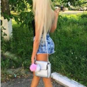 Rus escort İrem