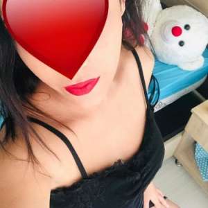 Seksi esmer  Escort Bayan Banu